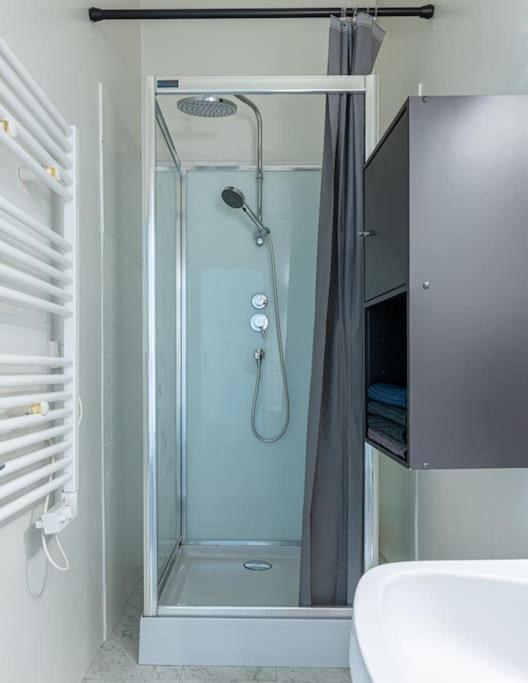Appartement Le Charmant Hello Palois-T2-Wifi à Pau Extérieur photo