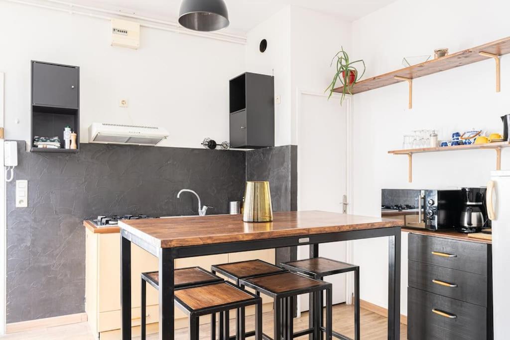 Appartement Le Charmant Hello Palois-T2-Wifi à Pau Extérieur photo