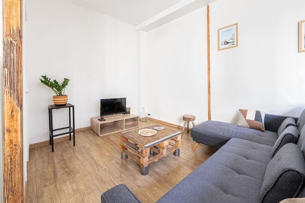 Appartement Le Charmant Hello Palois-T2-Wifi à Pau Extérieur photo