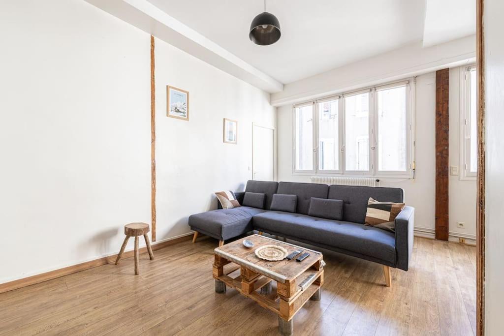 Appartement Le Charmant Hello Palois-T2-Wifi à Pau Extérieur photo